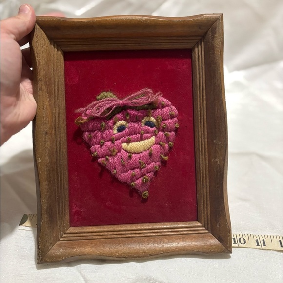 Vintage Crewel Handcrafted Pink Strawberry Art in Wooden Frame - Picture 3 of 4